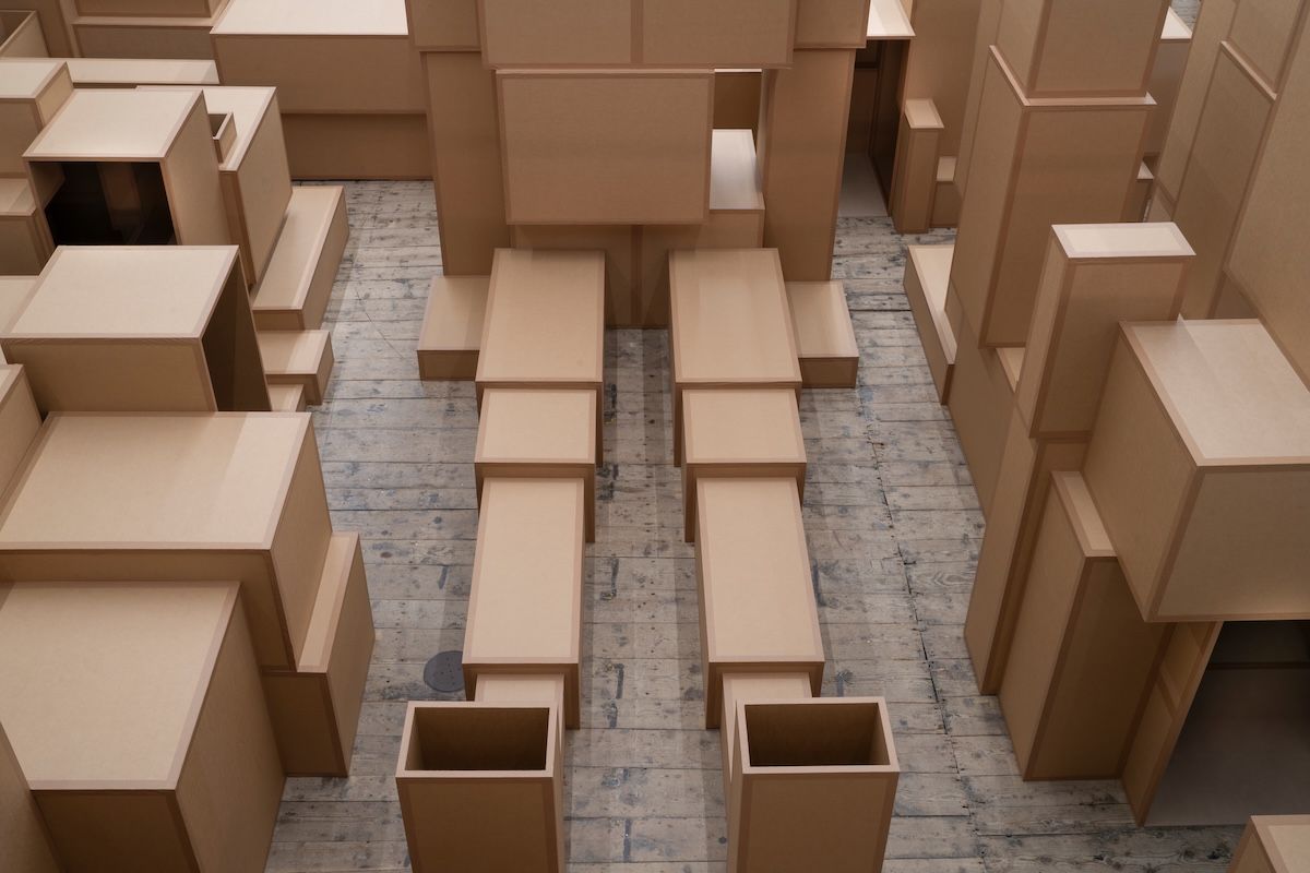 Antony Gormley, INNERCITY, 2026, cardboard, 15 figures, variable dimensions, Courtesy: the artist and GALLERIA CONTINUA, Copyright: (c) the Artist Photo: Ela Bialkowska, OKNO Studio