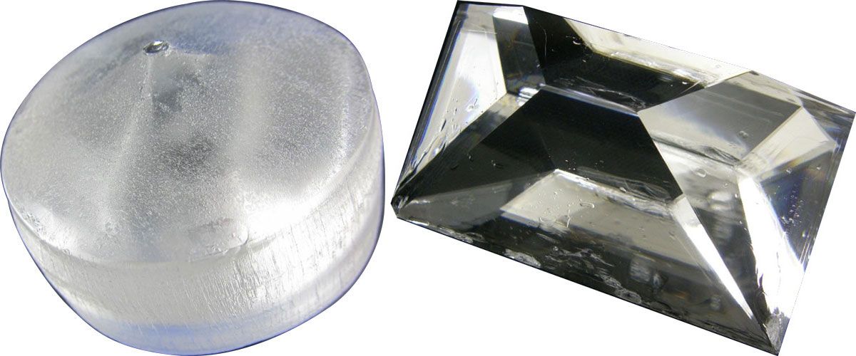単結晶。手のひらほどの大きさで数百万円の値がつくものもあり、価値は高い。