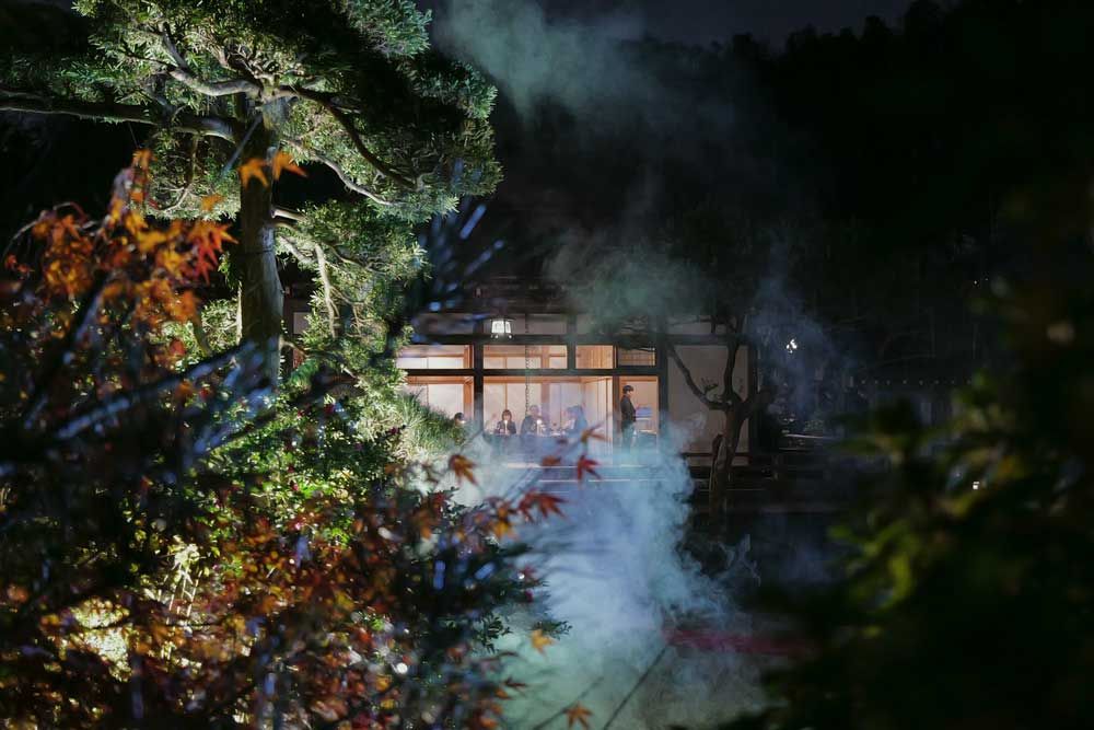 鎌倉・報国寺を舞台に、竹取物語竹鳥物語をテーマにした特別会席が供された「かげろひ —虚空」。