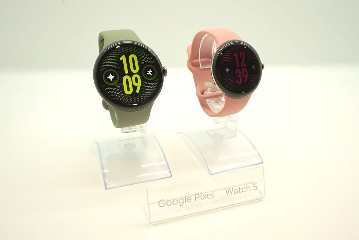 AndroidスマートフォンといっしょにGeminiと連携するスマートウォッチ、Google Pixel Watch 5。Snapdragonのウェアラブルデバイス向け最新SoCを、本機専用にカスタムチューニングしたチップを搭載している