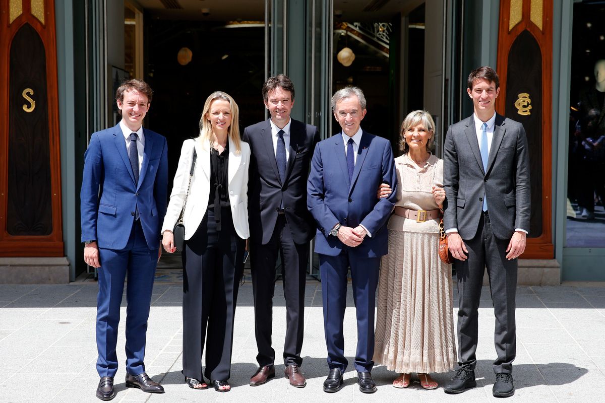 ベルナール・アルノーと彼の子供たち（Chesnot/Getty Images）