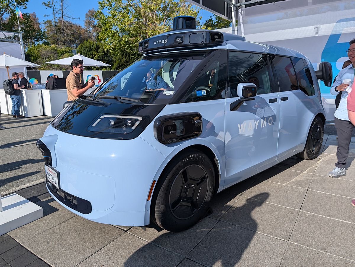 米国カリフォルニア州ではZeekrの新型車両「ojai」によるサービスも本格的に進んでいる