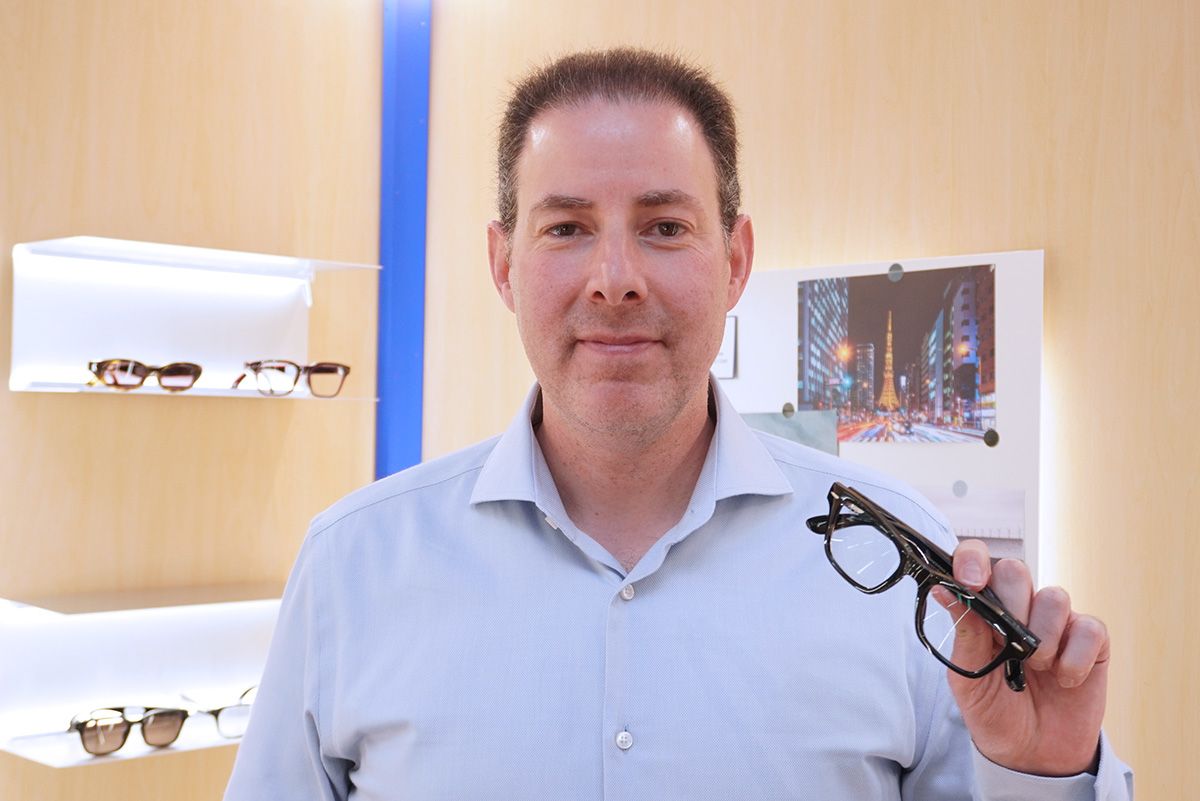 MetaのVP of Product Management, Wearables Devices、ミキ・ロスチャイルド氏にAIグラスの詳細を聞いた