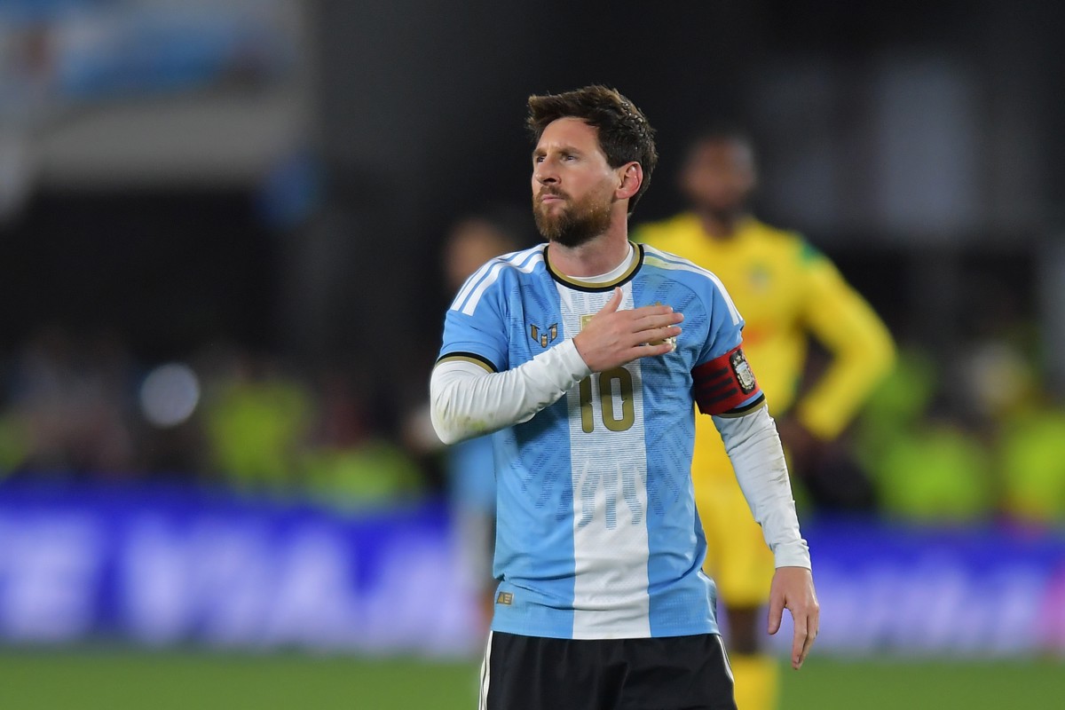 サッカー界のレジェンド、リオネル・メッシがアルゼンチン代表の最終戦