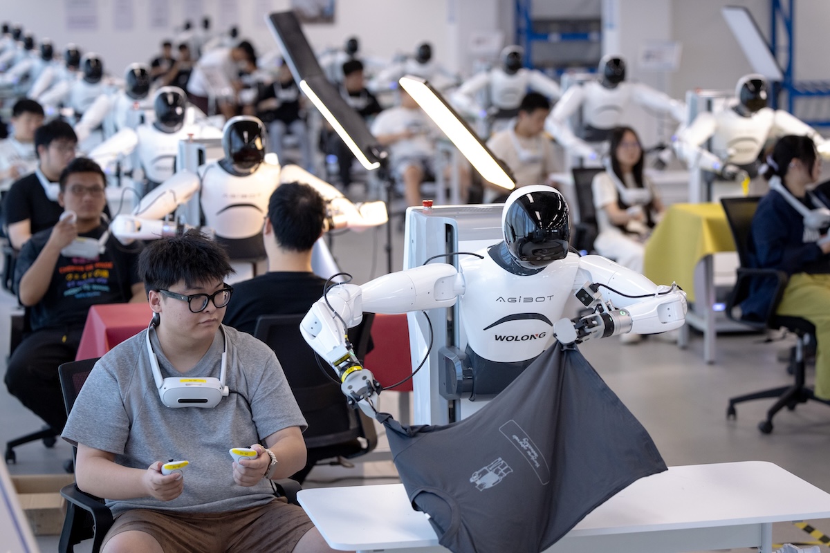US Cannot Win AI Development Race Against China Without Chinese Talent, Says Forbes Japan