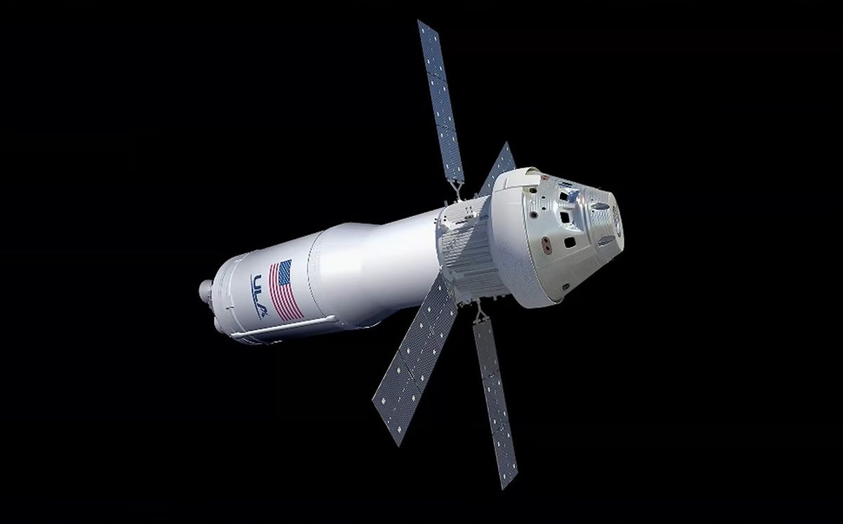 SLSの第2段「ストレッチ・セントール」に接続したオリオン宇宙船 （C）NASA