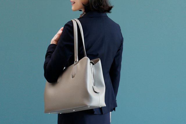 ランドセル製造で培った技術を継承。女性による女性のための仕事鞄