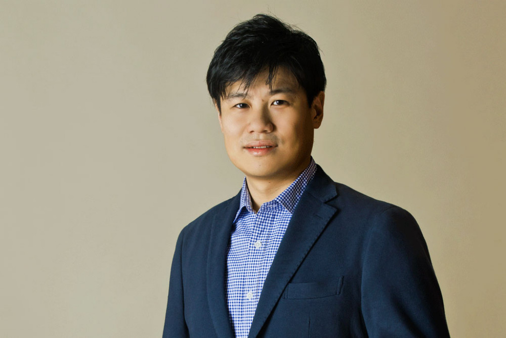 私服の着心地ながら、礼を尽くした装い。リモートワークの先駆者がスーツを語る | Forbes JAPAN 公式サイト（フォーブス ジャパン）