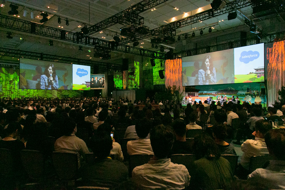 ビジネスのデジタルトランスフォーメーションは、社会課題解決に結びつくか　Salesforce World Tour Tokyo 2019 | Forbes JAPAN 公式サイト（フォーブス ジャパン）