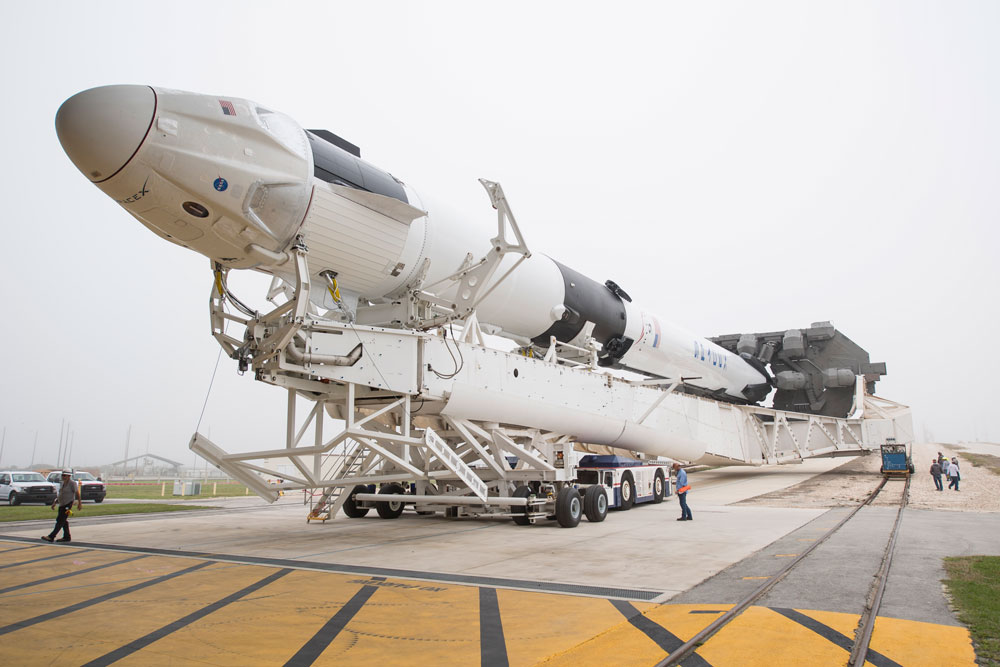 1億円で衛星打ち上げ代行」、スペースXが予約サイト開設 | Forbes