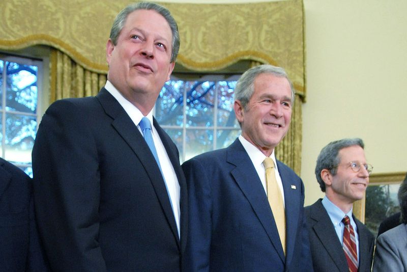 トランプの「ブッシュvsゴア裁判」への言及、元大統領らが反発 Forbes JAPAN 公式サイト(フォーブス ジャパン)