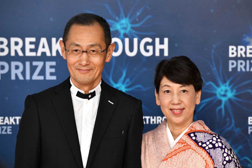 iPS細胞・山中教授を助けろ！ 京都府と京都市が乗り出した「支援」の