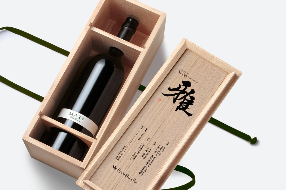 高級お茶っ葉　　お茶27箱 静岡白葉茶ボトル入り水出し高級茶リキッドティー｜茶通亭