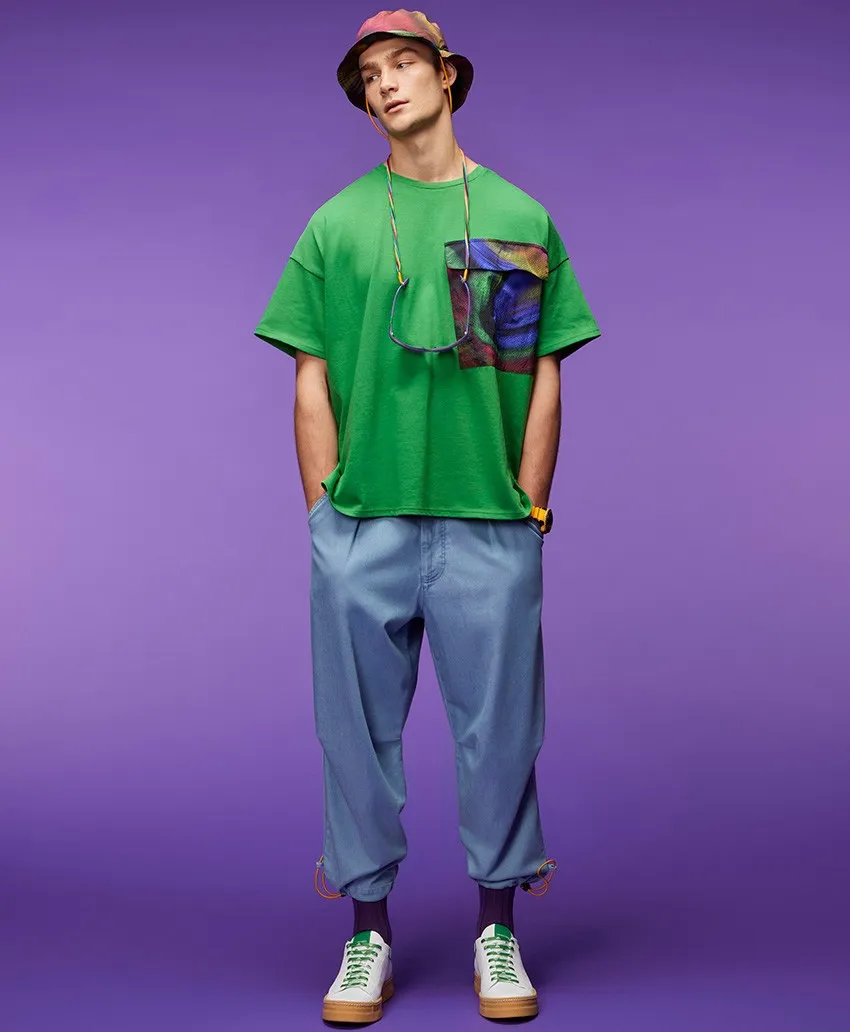 今季のテーマはサーフィン！ エンポリオ アルマーニのサステナ