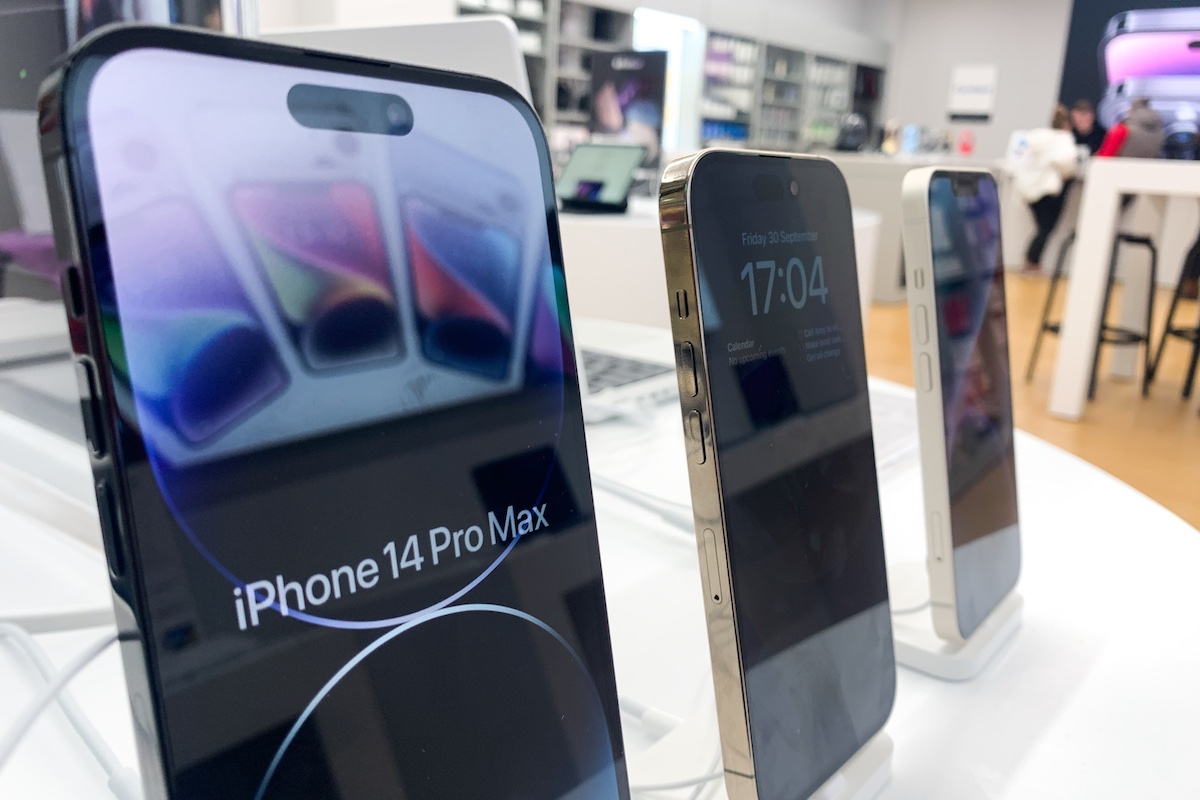 新品未使用　11pro クロースモデル 新品未使用 11pro クロースモデル（iPhoneは来年モデルで大幅
