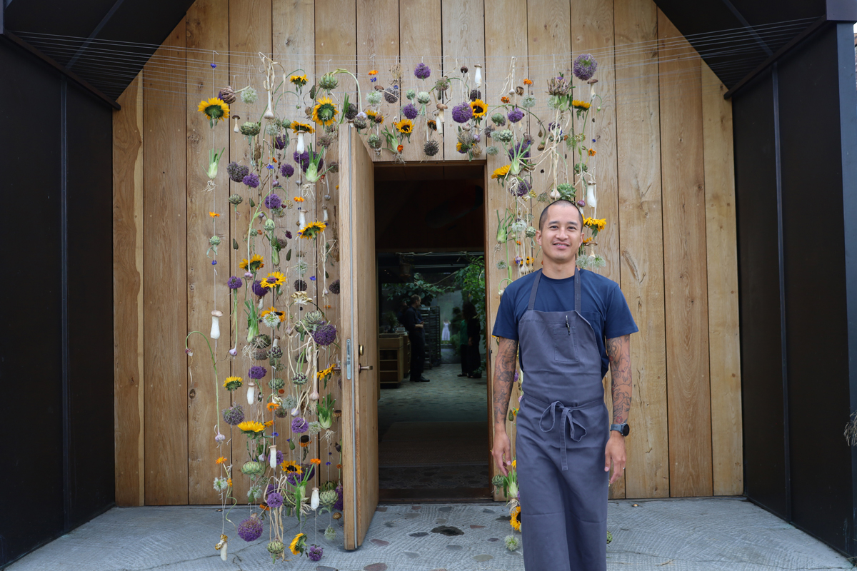 進化するレストラン NOMA (ノーマ) 進化するレストラン NOMA | レネ・レゼピ | nostos books ノスト