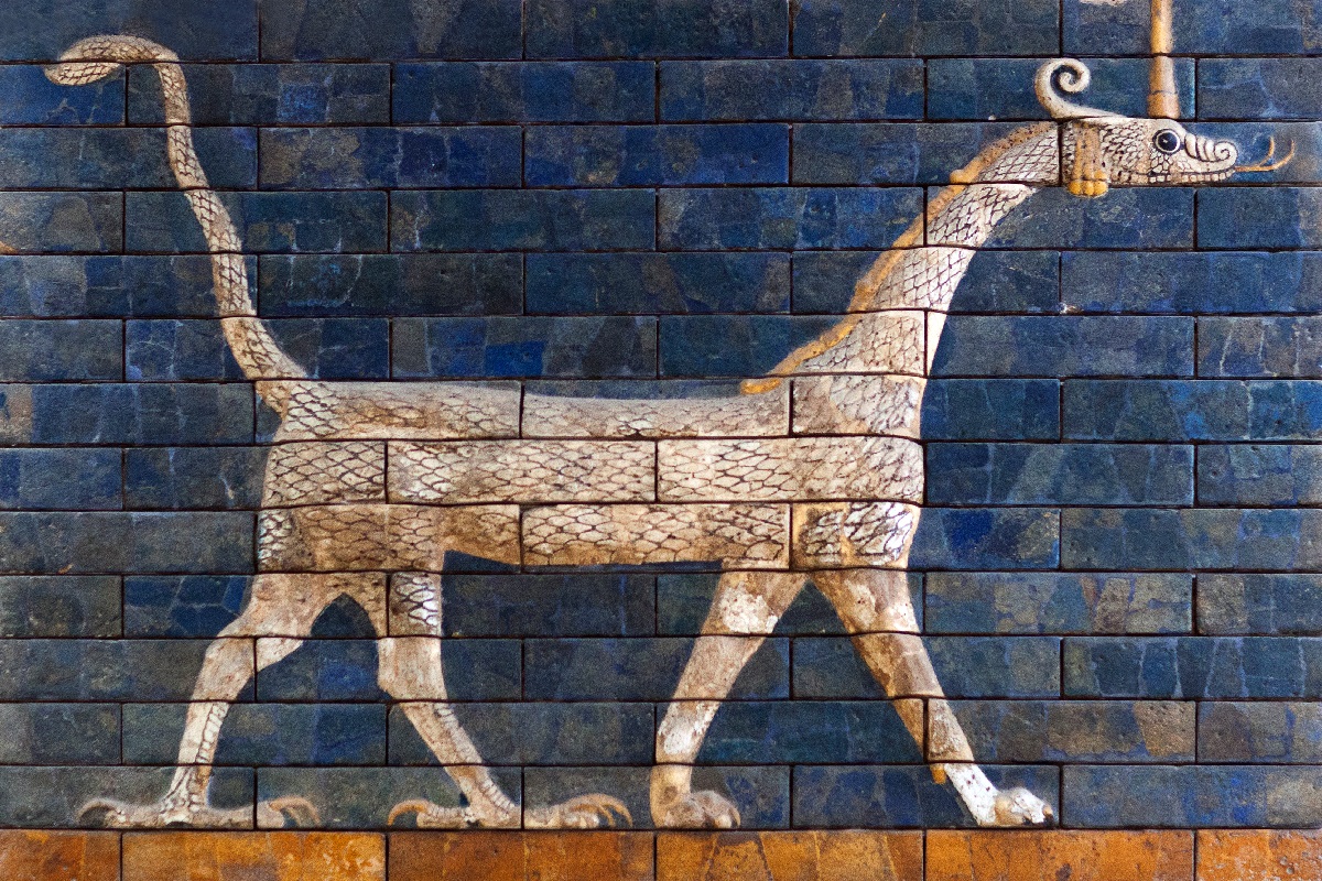 古代メソポタミアの煉瓦が明らかにした「地球磁場の年代変化