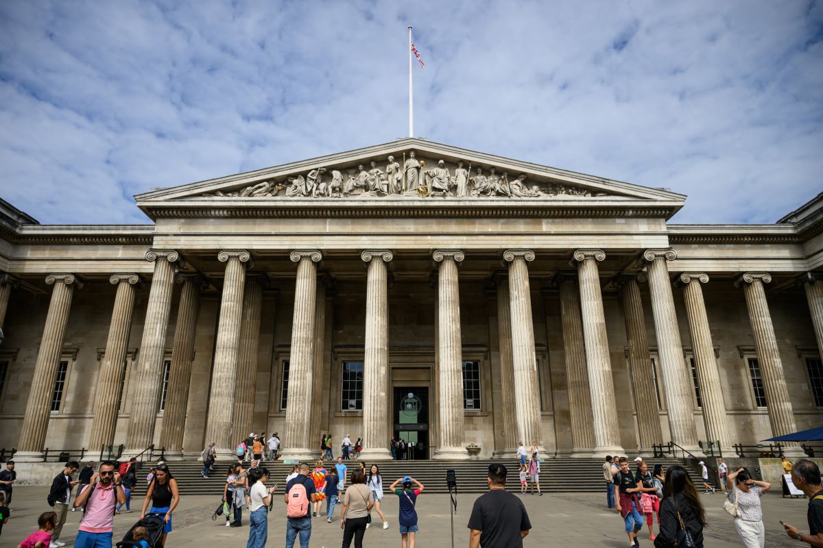 英博物館、ガーナの略奪品を本国に「貸与」 なぜ返還しないのか