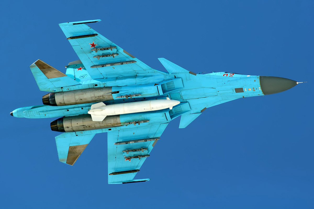 【希少】ファウスト('11ロシア) ロシア軍戦力増強へ 約30年ぶりに生産再開した超大型爆撃機 量産