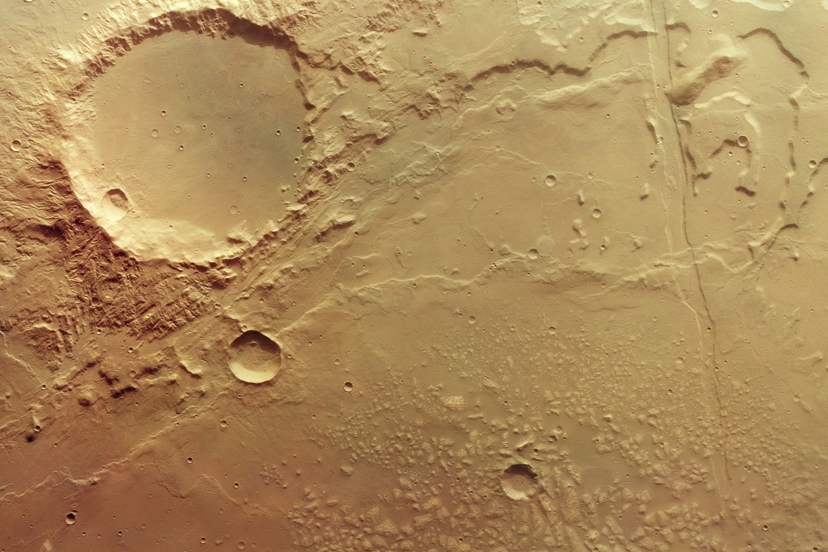 古代の「火星最大の湖」跡、驚異の詳細画像 ESA公開 | Forbes JAPAN