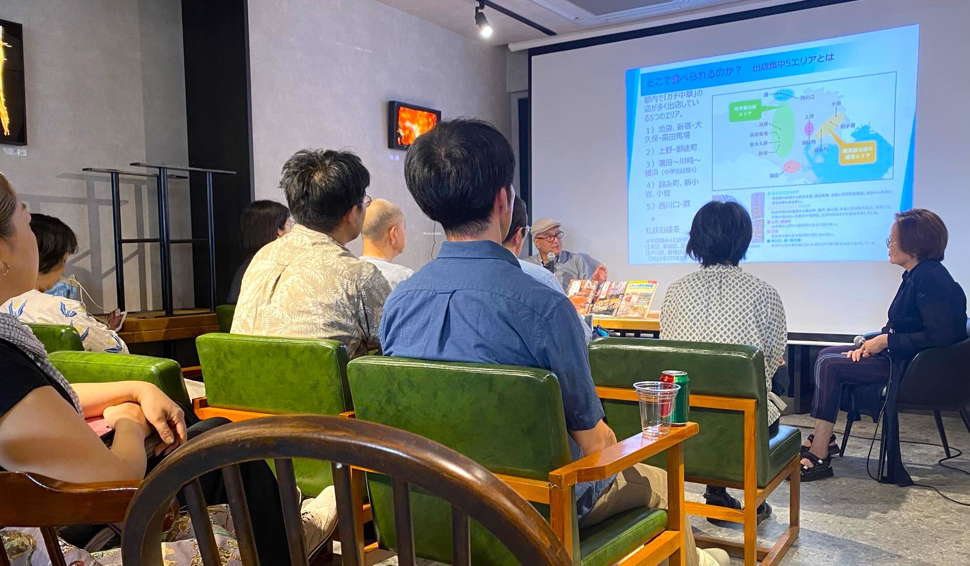 ガチ中華だけではない、中国発ブックカフェとライブハウスが東京