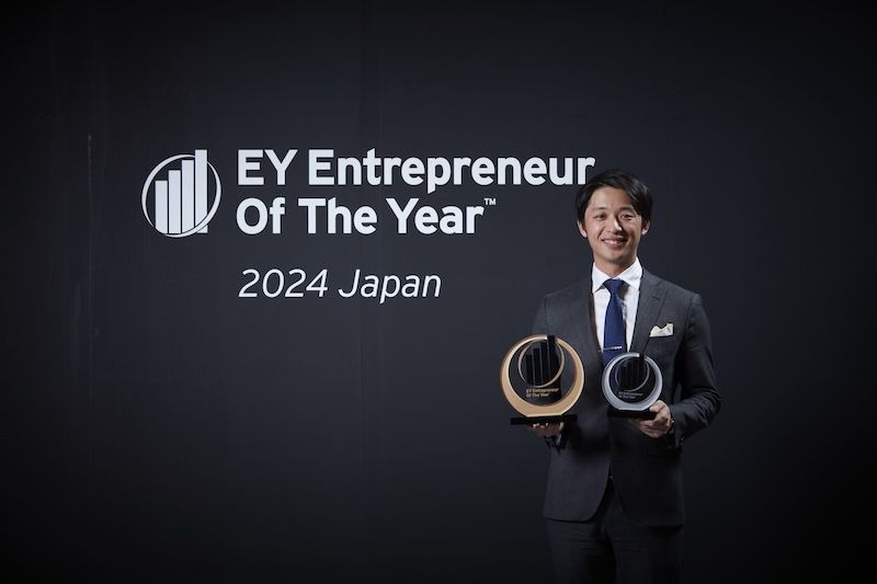 「WEOY 2025」日本代表／エクセプショナル・グロース部門大賞のW受賞を果たしたタイミー　代表取締役 小川 嶺
