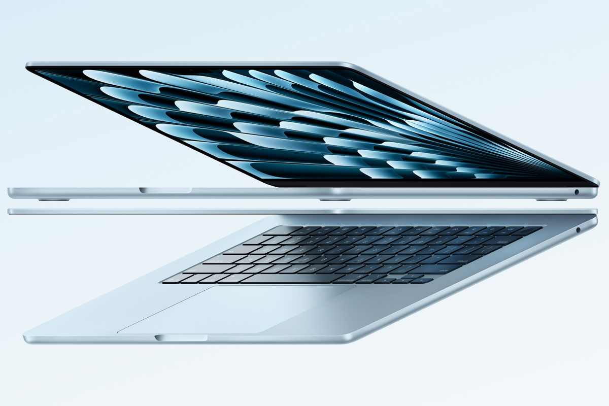 夏休み限定値下げ　MacBook air 11 Apple MacBook Air Liquid Retinaディスプレイ 13.6 MC8K4J/A