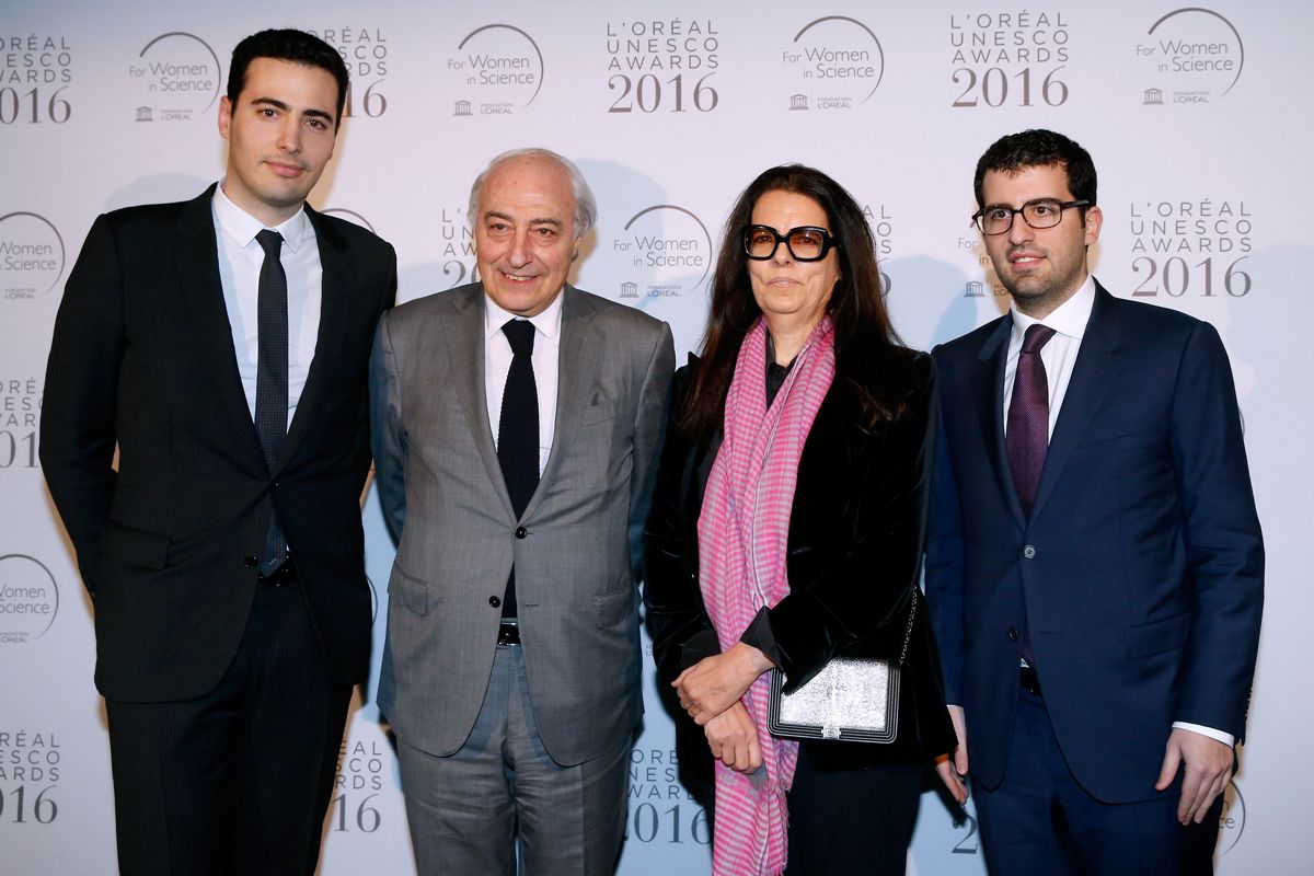 フランソワーズ・ベタンクール・マイヤーズ一家（Bertrand Rindoff Petroff/Getty Images for Fondation L'oreal）