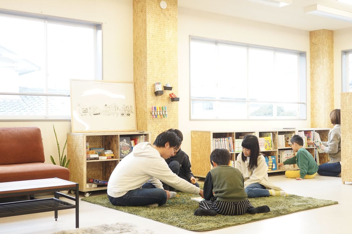 今年4月に開校したオルタナティブスクール「学藝の森CoE（こえ）」。