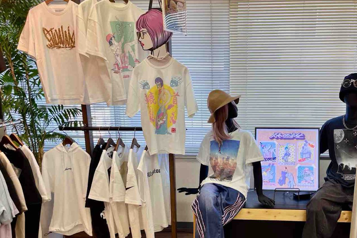 ※展示会では女性のマネキンにコーディネートし、ジェンダレスを提案（サンブロス提供）