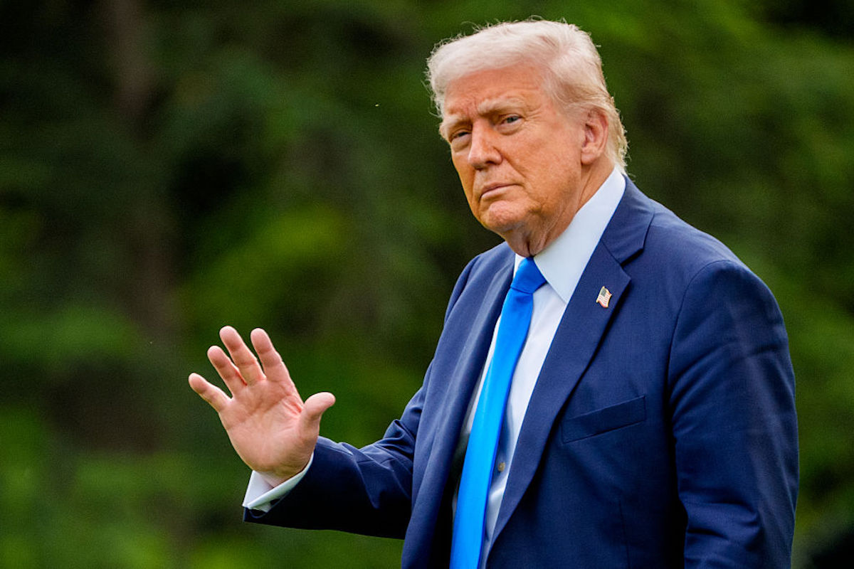 トランプ流」事業で着実に稼ぐ大統領、3月に4000万円以上を売上