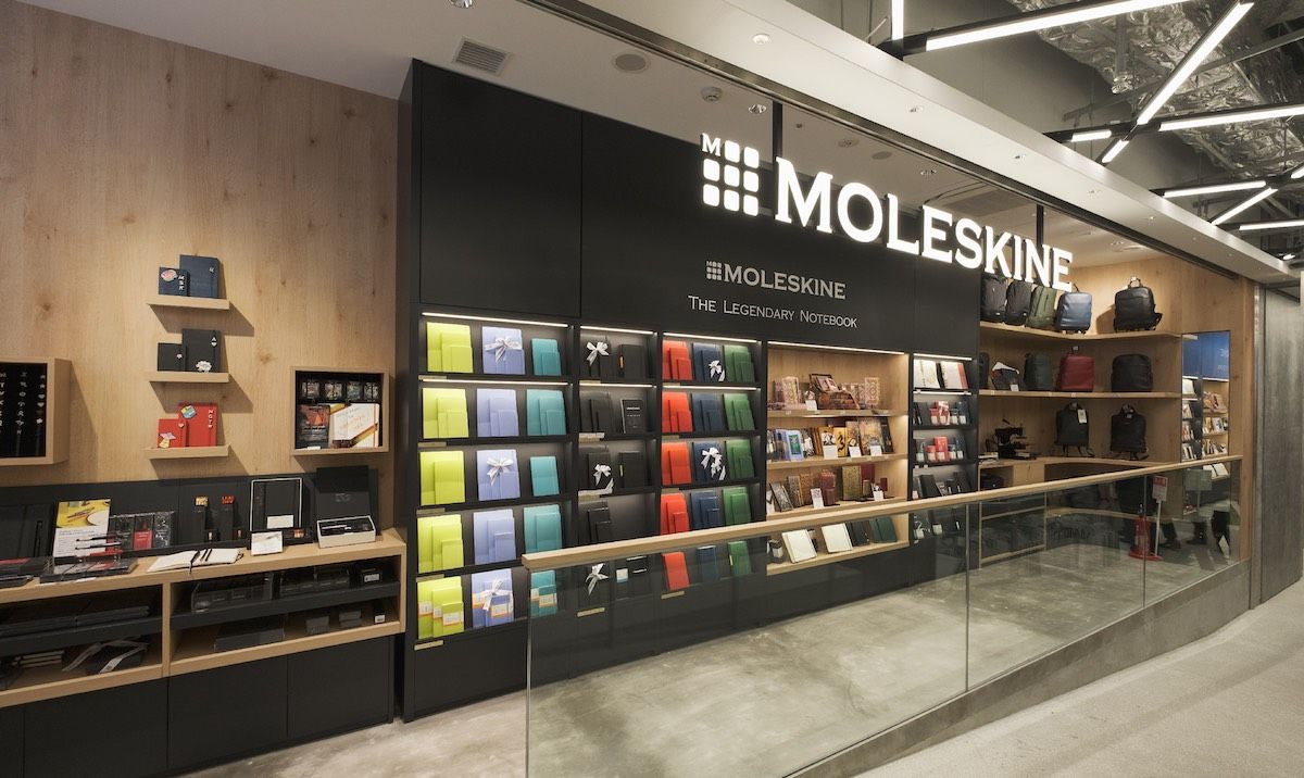 東京のモレスキン直営店（MOLESKINE）