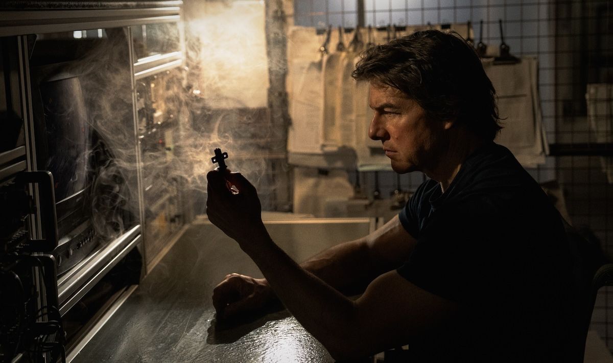 イーサン・ハント(トム・クルーズ)に伝えられた今回のミッションはアメリカ大統領自らのものだった©2025 PARAMOUNT PICTURES.