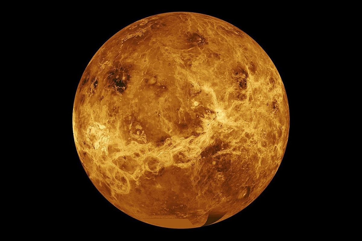 太陽近傍星のハビタブルゾーン、金星型系外惑星で範囲特定 地球