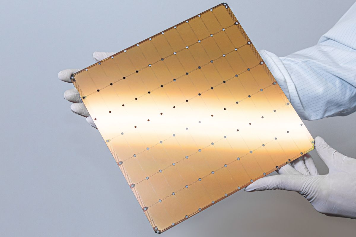 Cerebras Wafer-Scale Engine（C）Cerebras