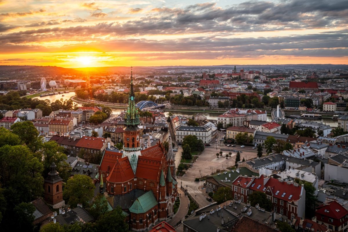 ポーランド・クラクフのポドグジェ地区（Shutterstock.com）
