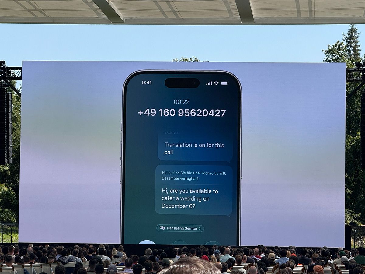 メッセージや電話の音声通話にも対応するアップル独自の「ライブ翻訳」が追加される