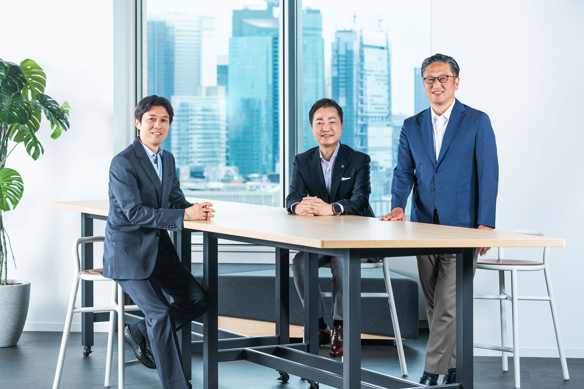 自社改革から世界へ−富士通×PwCが挑んだ7万人DXの軌跡 | Forbes