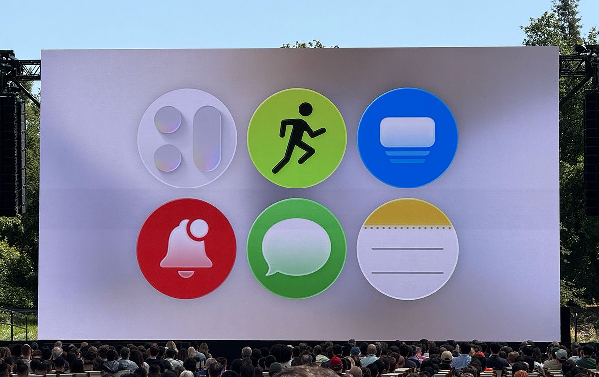watchOS 26もLiquid Glassデザインを採用。ワークアウトにスマートスタック、通知、メッセージ、メモなど新機能の話題が盛りだくさん