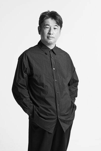 川上量生◎1968年、愛媛県生まれ。京都大学工学部卒業後、コンピュータの知識を生かしてソフトウエアの専門商社に入社。97年にドワンゴ設立。通信ゲーム、着メロ、動画サービス、教育などの各種事業を立ち上げる。現ドワンゴ顧問。近著に『教育ZEN問答』（中公新書ラクレ）