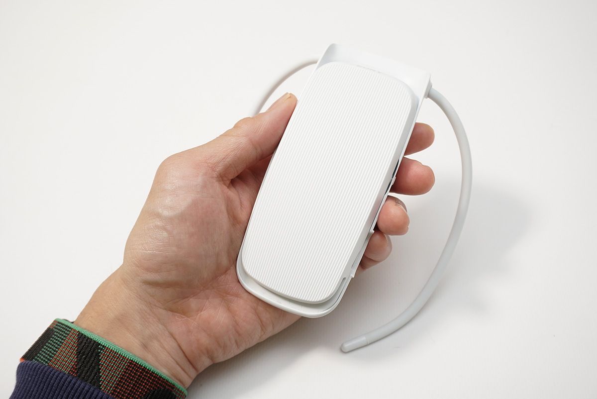 パソコンのマウスなみにコンパクトな「REON POCKET 5」も発売中