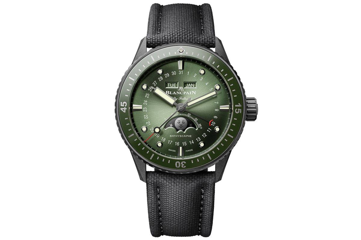 自動巻き、セラミックケース、ケース径43.6㎜。2728000円〈ブランパン／ブランパン ブティック 銀座 Tel:03-6254-7233〉