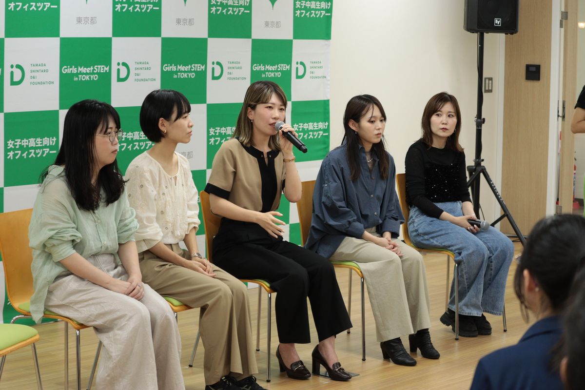 パネルディスカッションに登場した「GovTech東京」職員たち