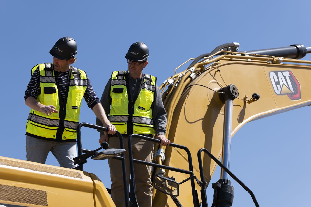 （C）Bedrock Robotics