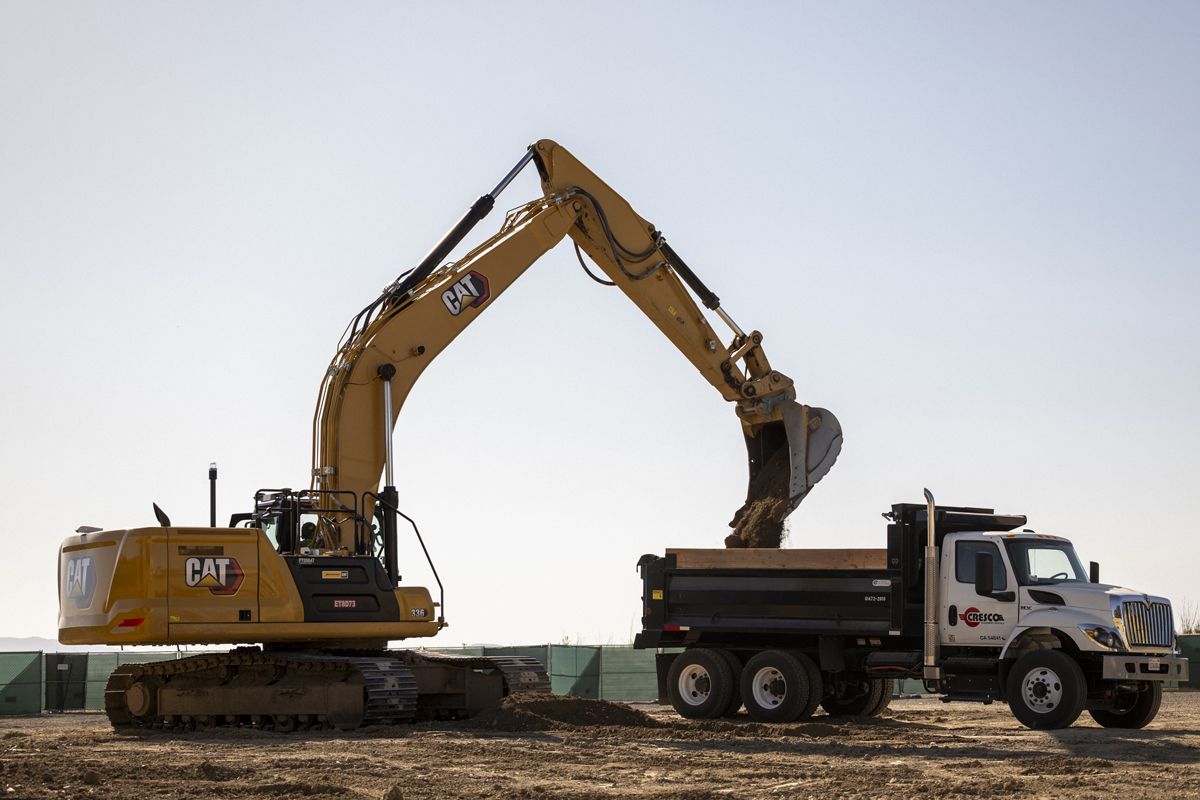 （C）Bedrock Robotics