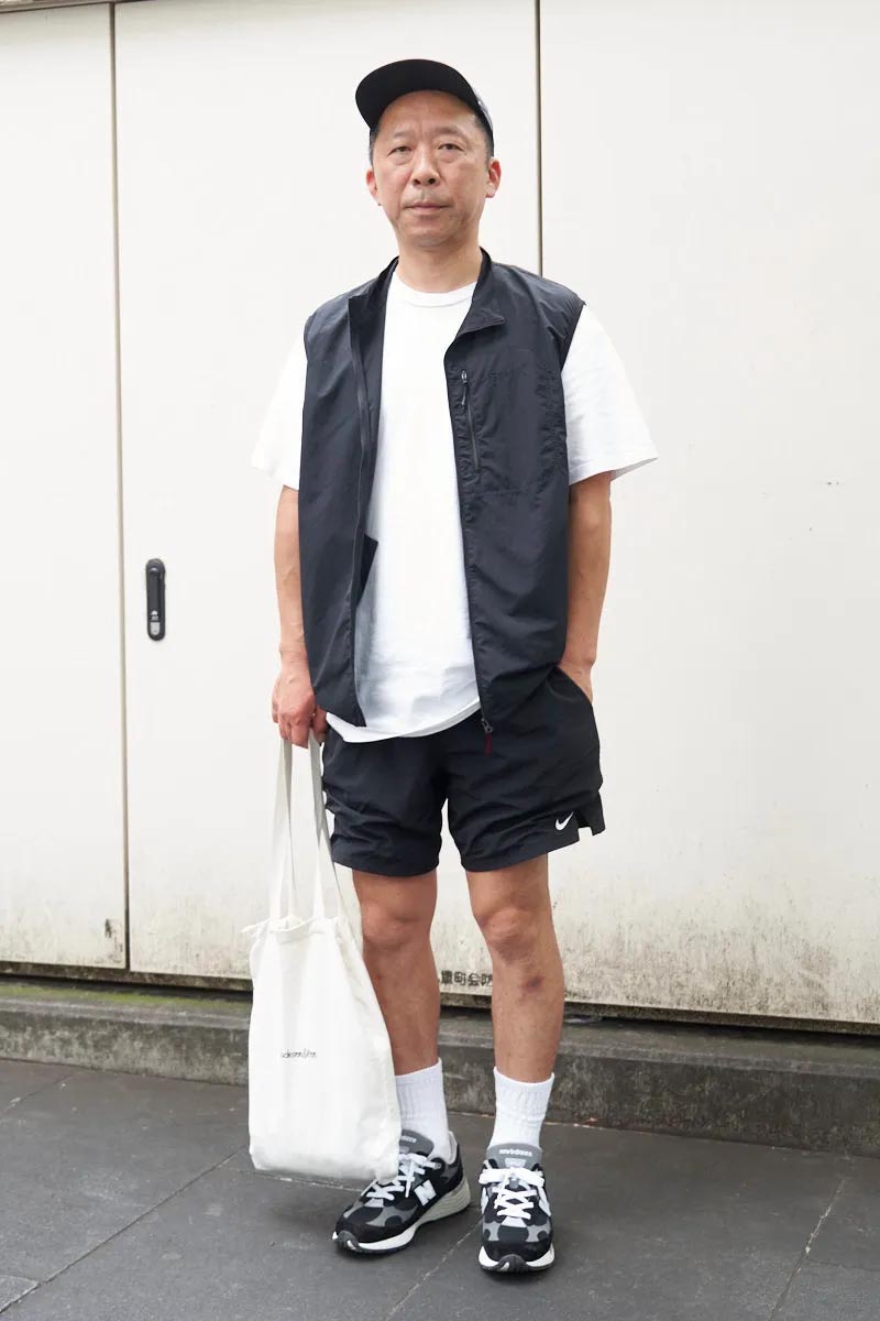 Tシャツ×短パン＋靴下」たったこれだけで見違える、菊池式・夏服の
