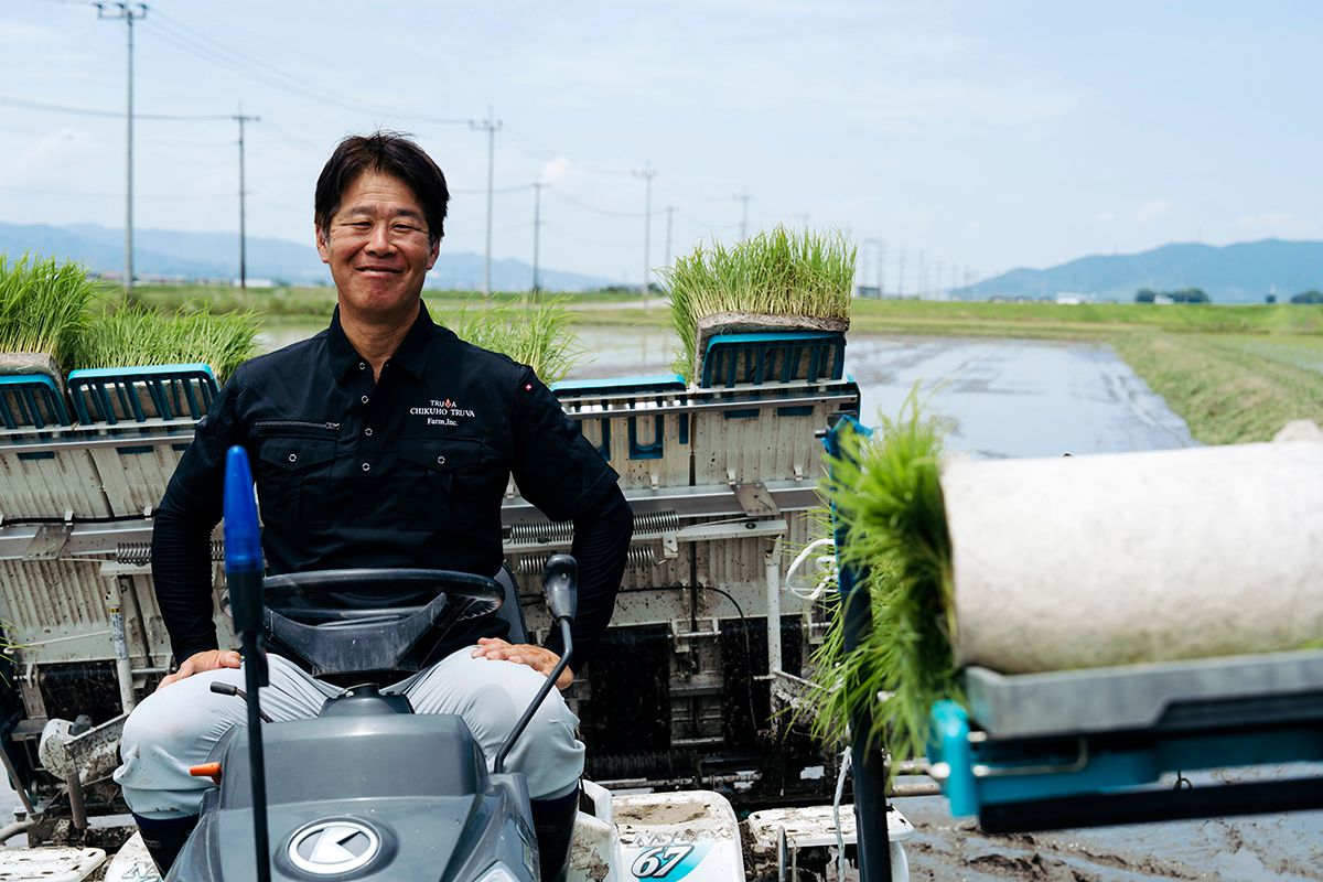農家の跡取りで、銀行業務と農業実践の両立を図る宇都宮秀治