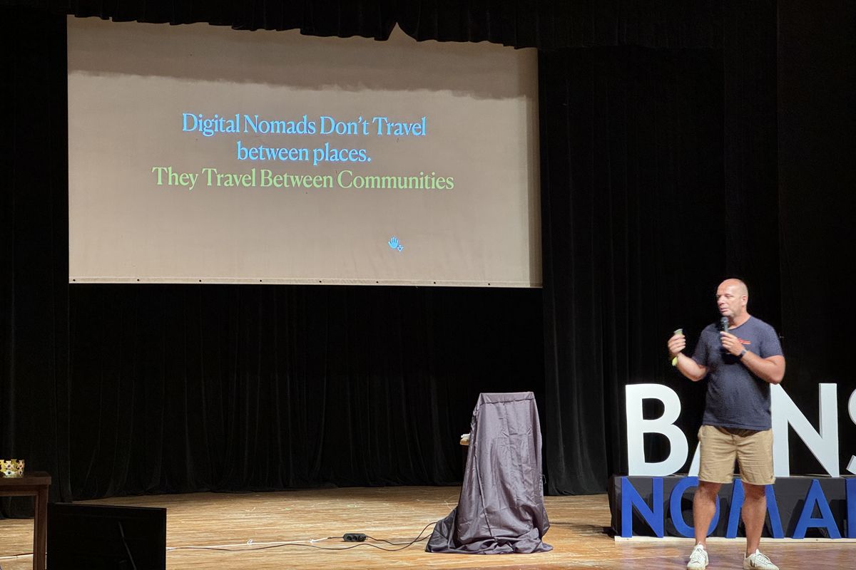 コミュニティの重要性について語るゴンサロ・ホール