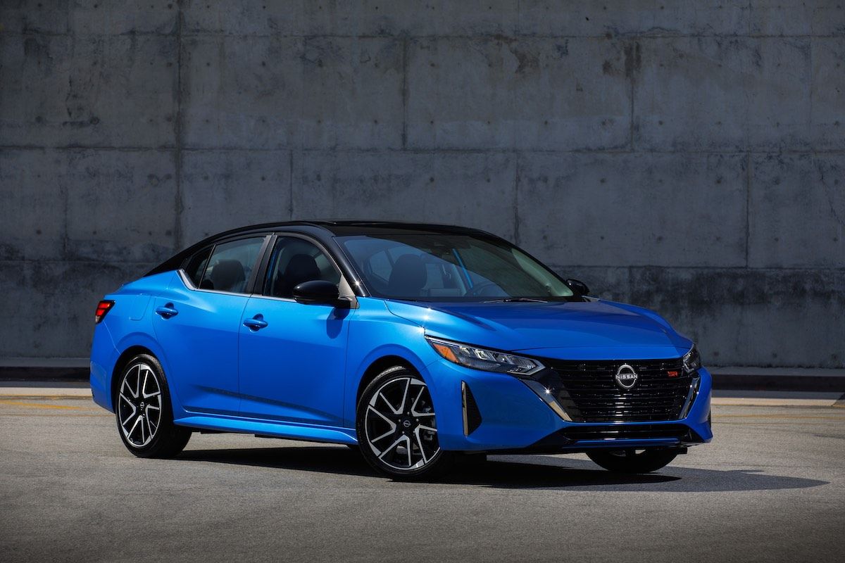 日産セントラ（Nissan USA）