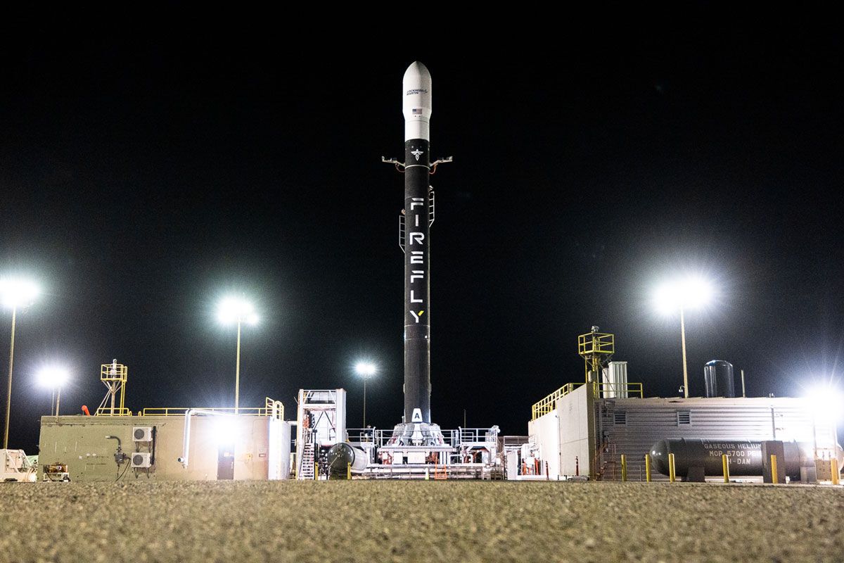 2025年4月29日に打ち上げられたALPHAの6号機。ロッキード・マーティン社の衛星を打ち上げたが、第2段分離時のトラブルにより軌道投入に失敗(c)Trevor Mahlmann / Firefly Aerospace